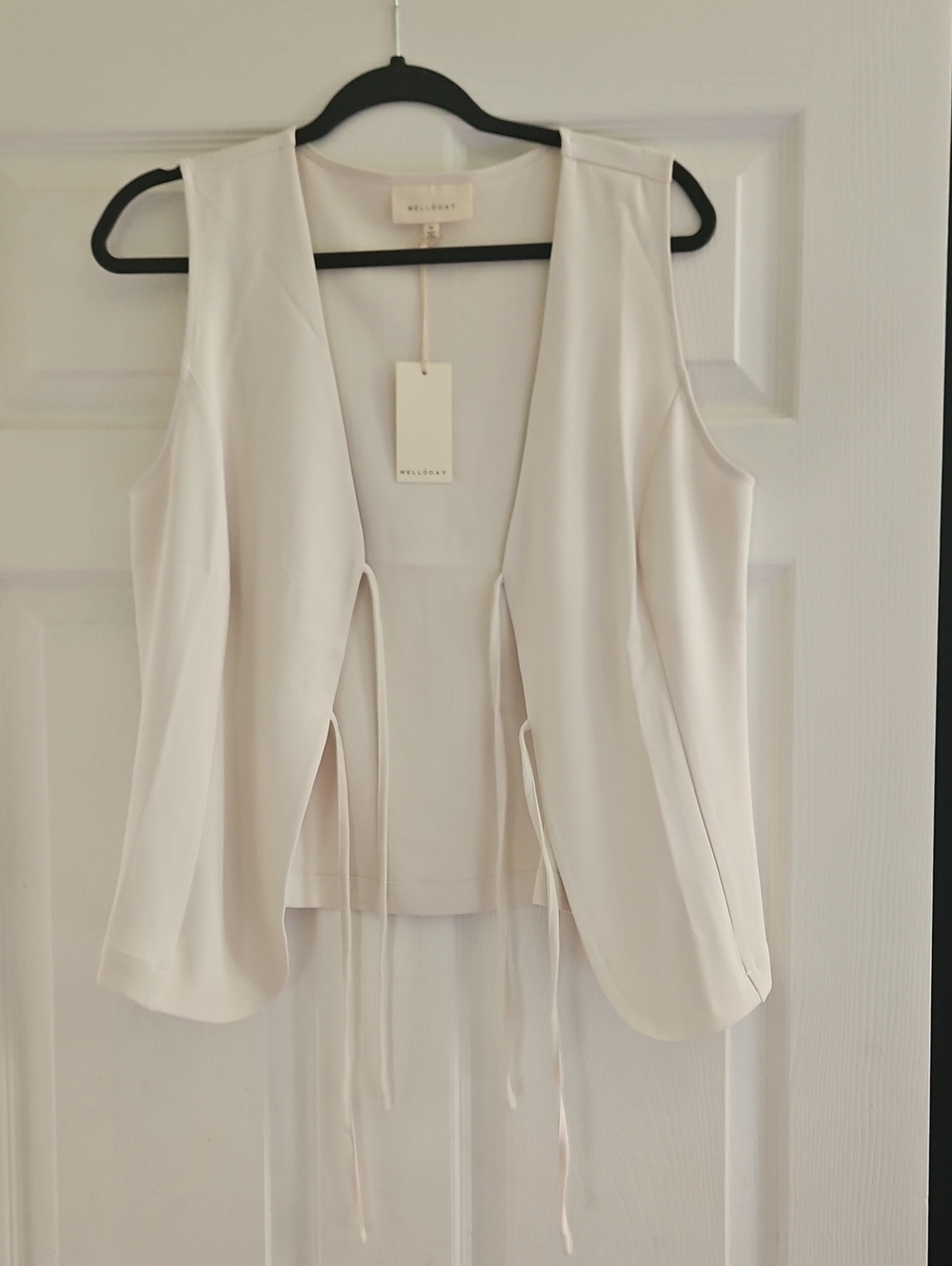MELLODAY Cream Open-Front Sleeveless Camisole Vest, Size M, NWT